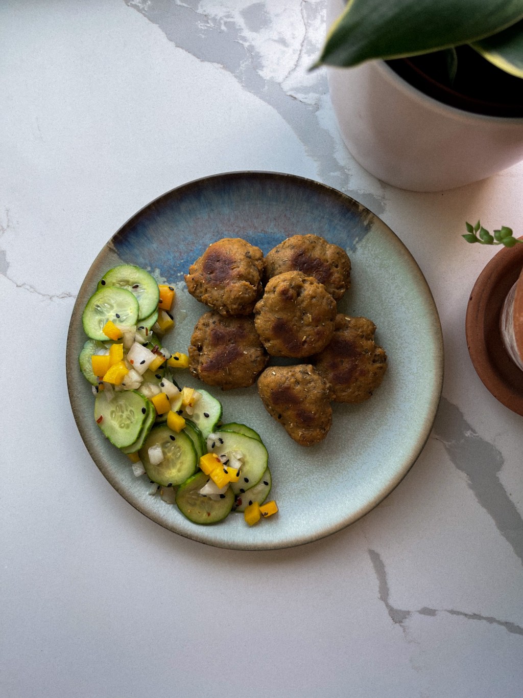 VEGAN ‘CHICKN’ NUGGETS